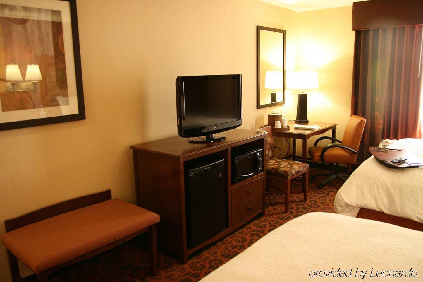 Hampton Inn & Suites New Castle, Pa Экстерьер фото